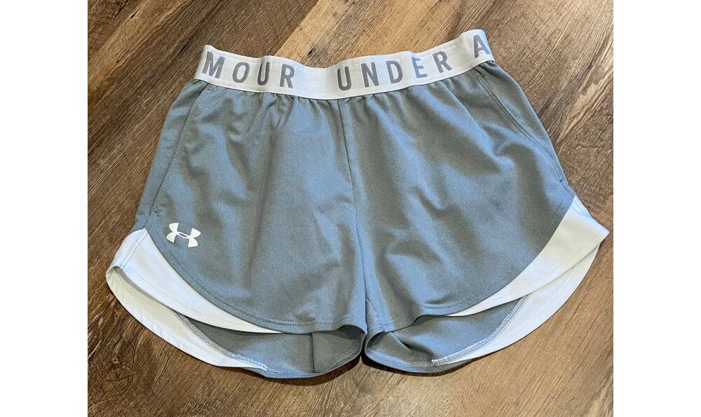 Under Armour ladies Play up 3.0 Gym Short  XS gray/white pockets